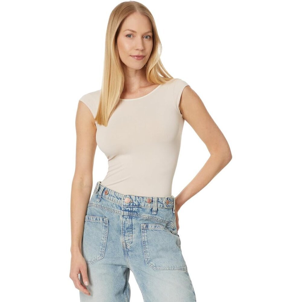FREE PEOPLE Low Back T-Shirt in Pink Tint Size X-Small/Small